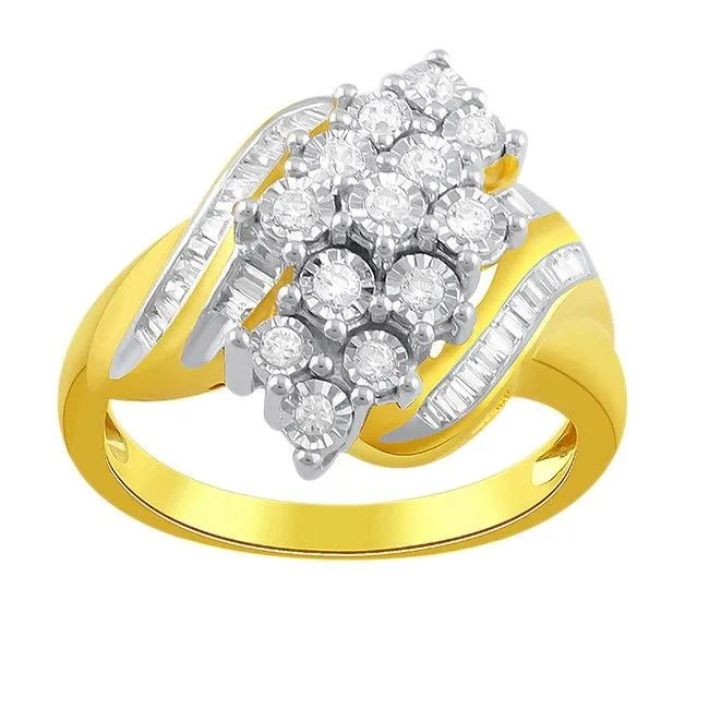 1/2 CTW Diamond Ring in 10KT Yellow Gold