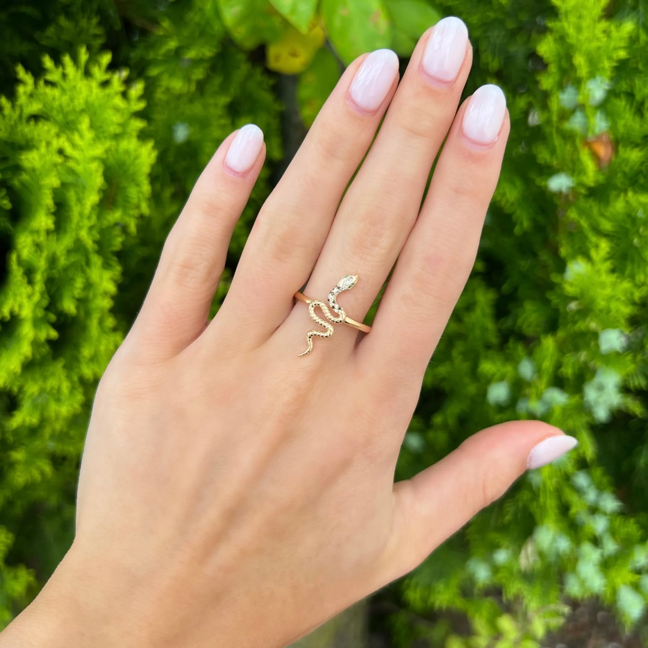 14K GOLD DIAMOND BLACK DIAMOND AND EMERALD SAMMY SNAKE RING