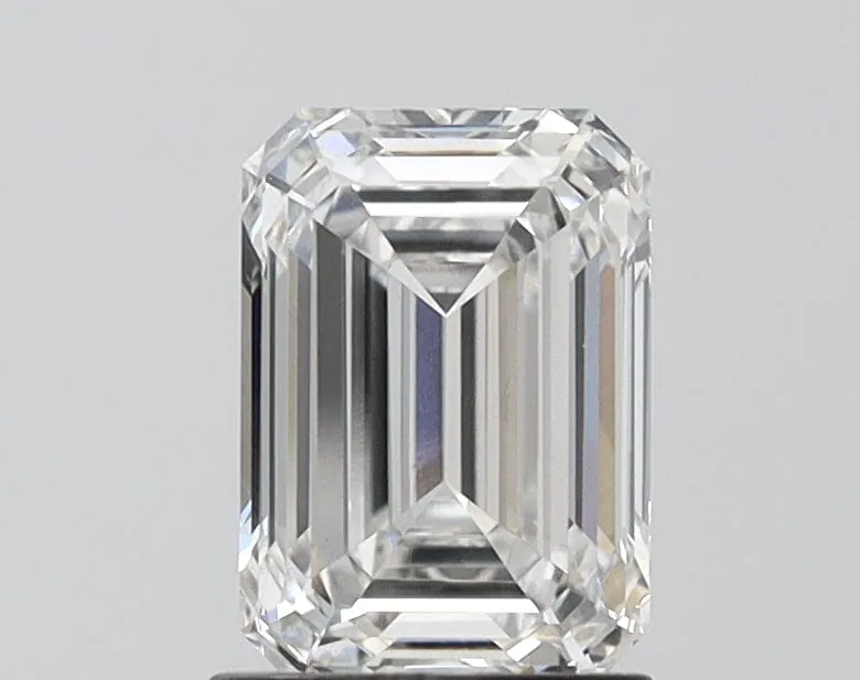 1.5 carat F-VS1 Emerald Cut Lab Grown Diamond